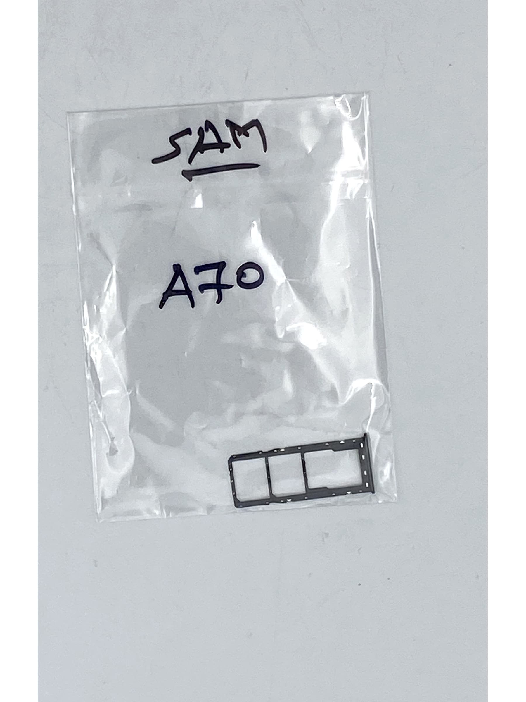 Samsung A70 SIM tray view 1