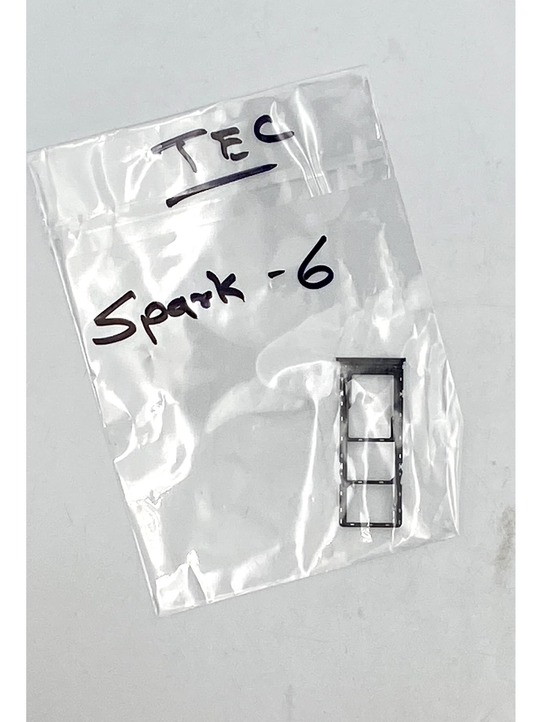Tecno Spark 6 SIM tray view 1